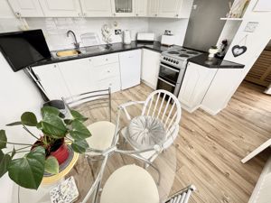 Annexe Kitchen- click for photo gallery